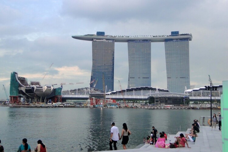 SINGAPOUR Complexe de loisirs