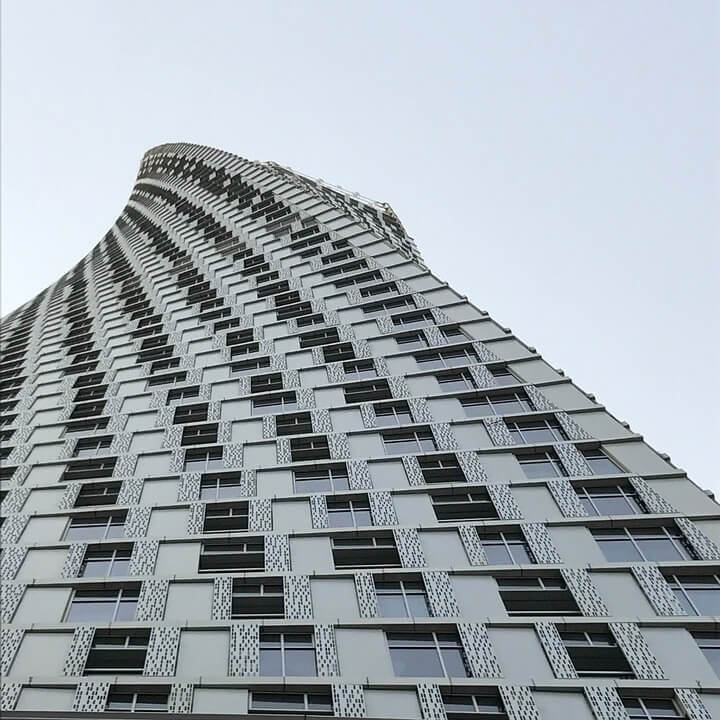 Tour Cayan à Dubaï 2 - Les plus beaux gratte-ciel de Dubaï