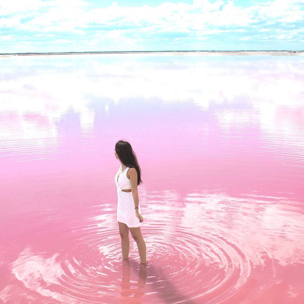 plonger dans le lac rose en australie