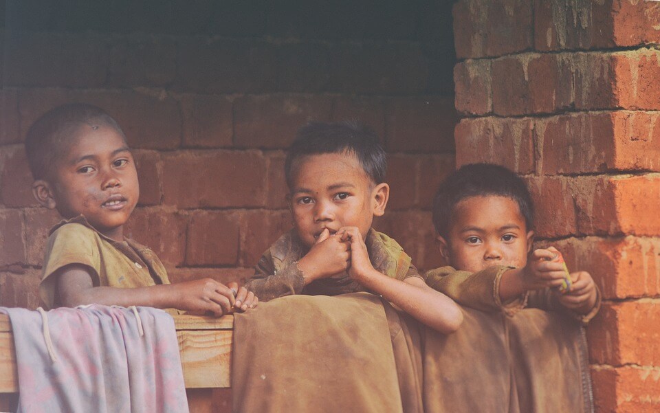 trois enfants madagascar pays dangereux