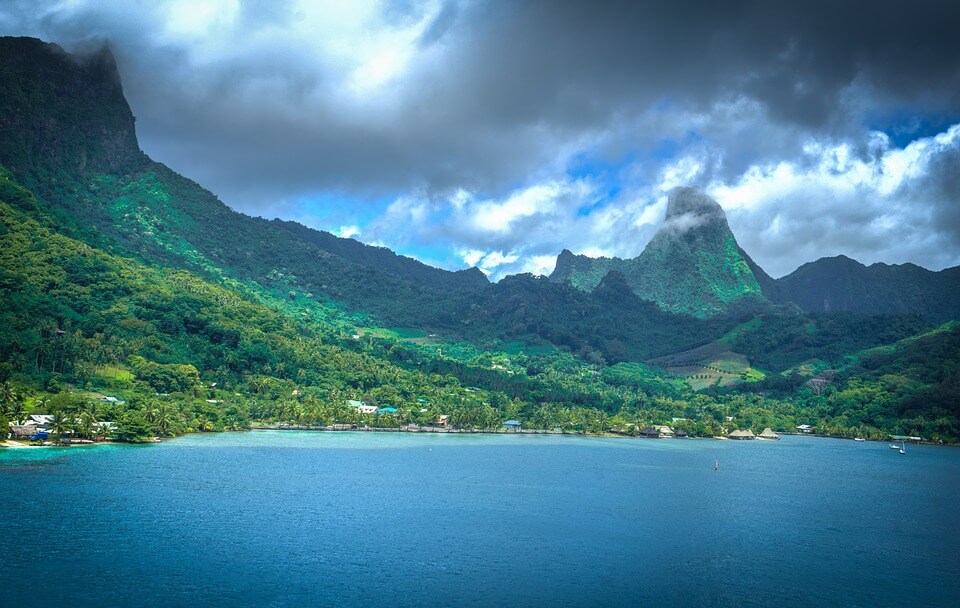 relief moorea polynesie