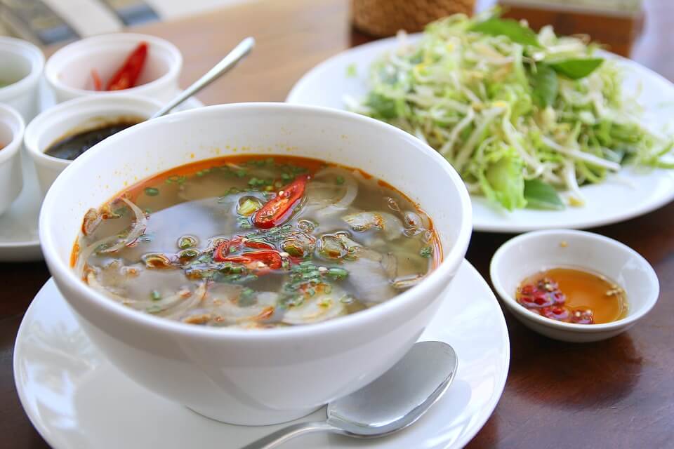 soupe vermicelles cuisine hué au vietnam