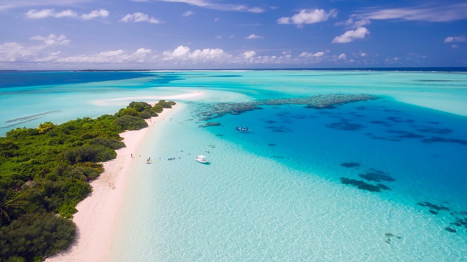 maldives lagon sable blanc îles paradisiaques du monde