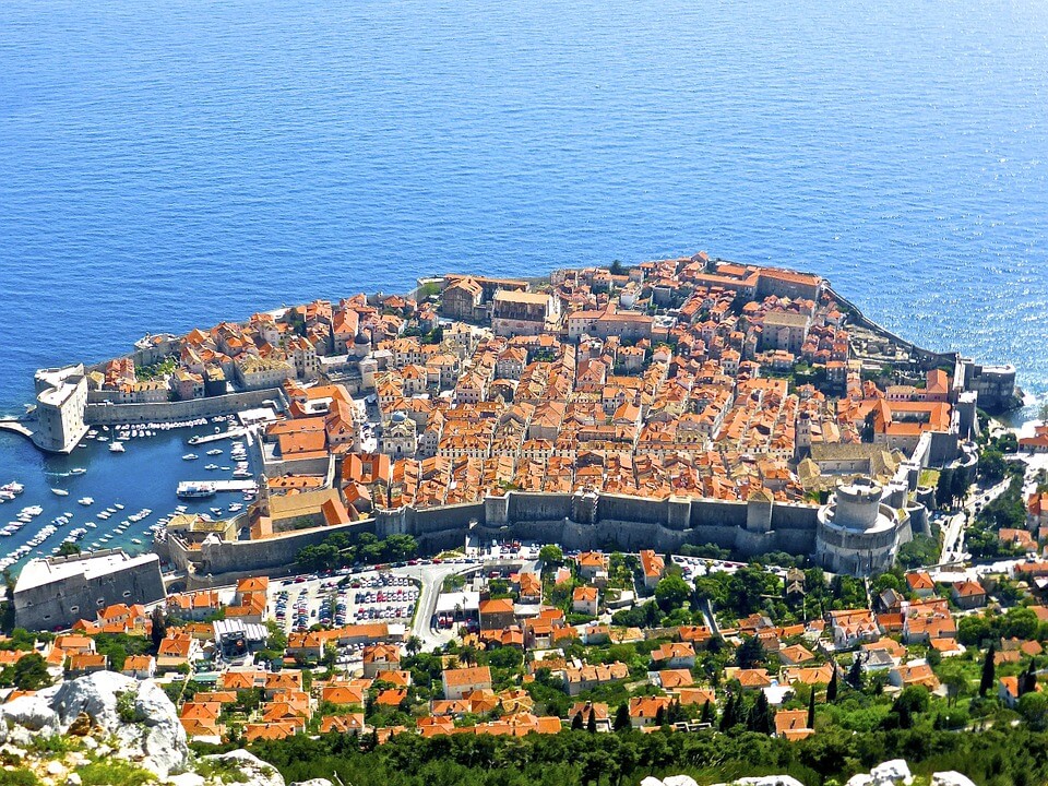 panorama sur dubrovnik où faire la fête en croatie ?