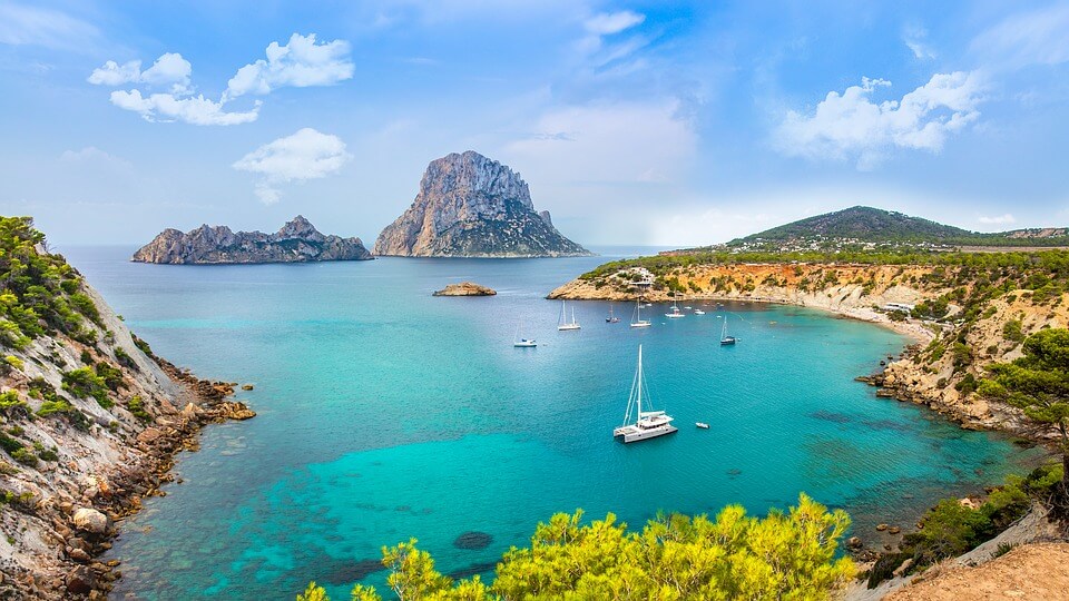 mer turquoise panorama ibiza baleares