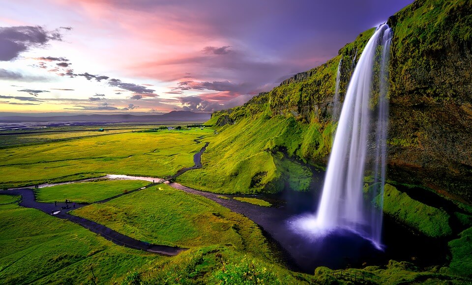 cascade seljalandfoss islande road trip en Islande