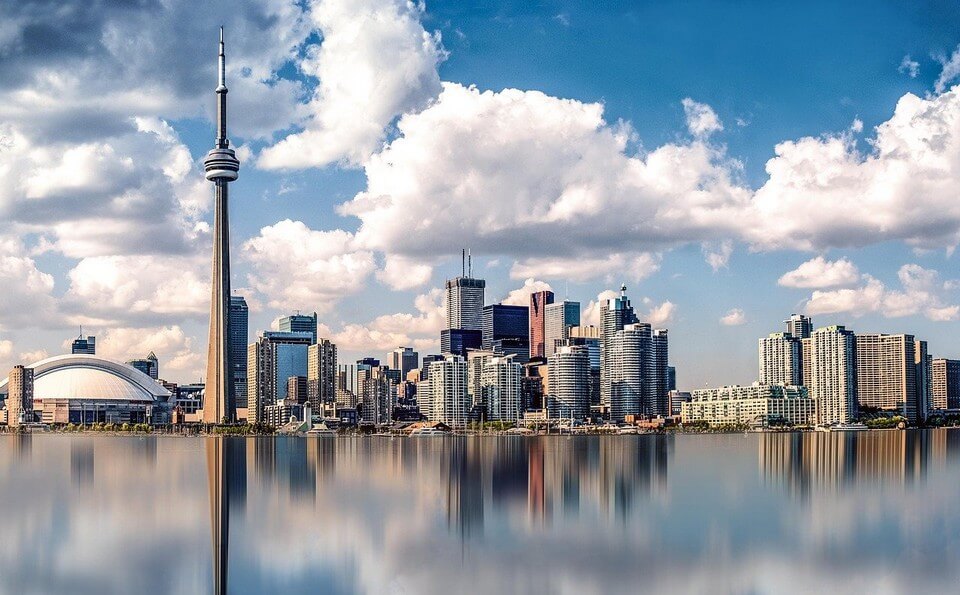 toronto paysage skyline canada au printemps