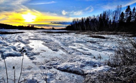 coucher de soleil lac glacé températures les plus froides du monde
