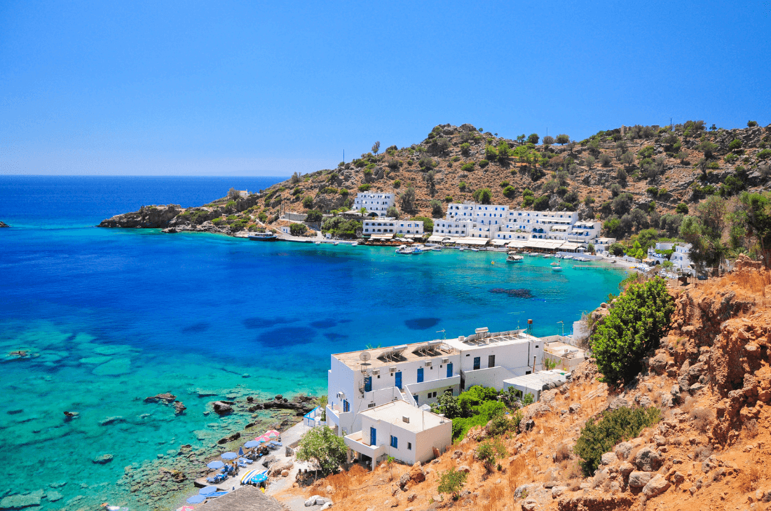 paysgae bord de mer maisons blanches crete est ou ouest