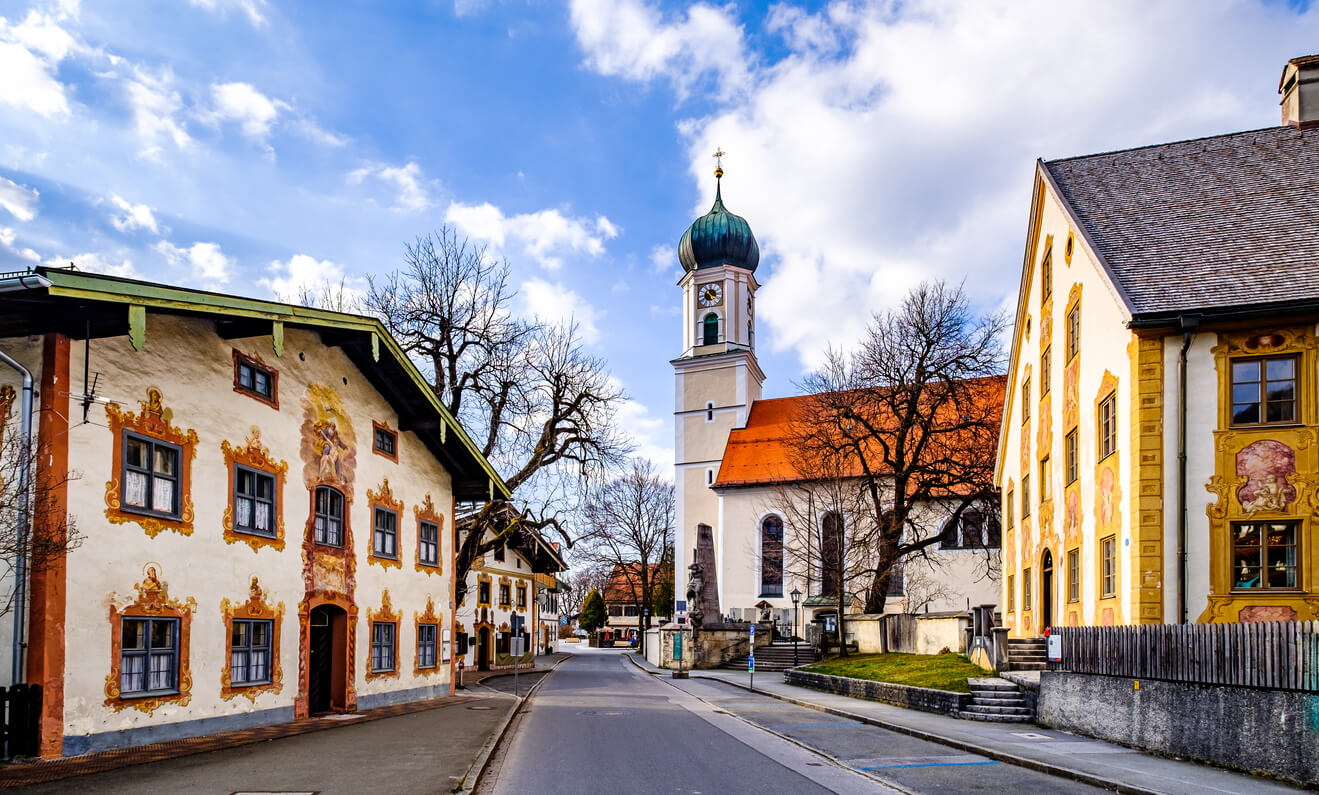 Célèbre vieille ville d’Oberammergau - Bavière