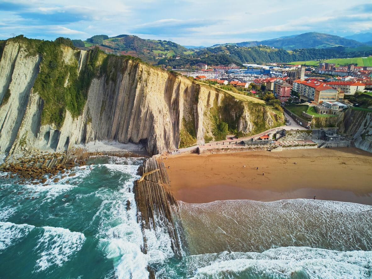 Célèbre flysch de Zumaia, Pays Basque, Espagne