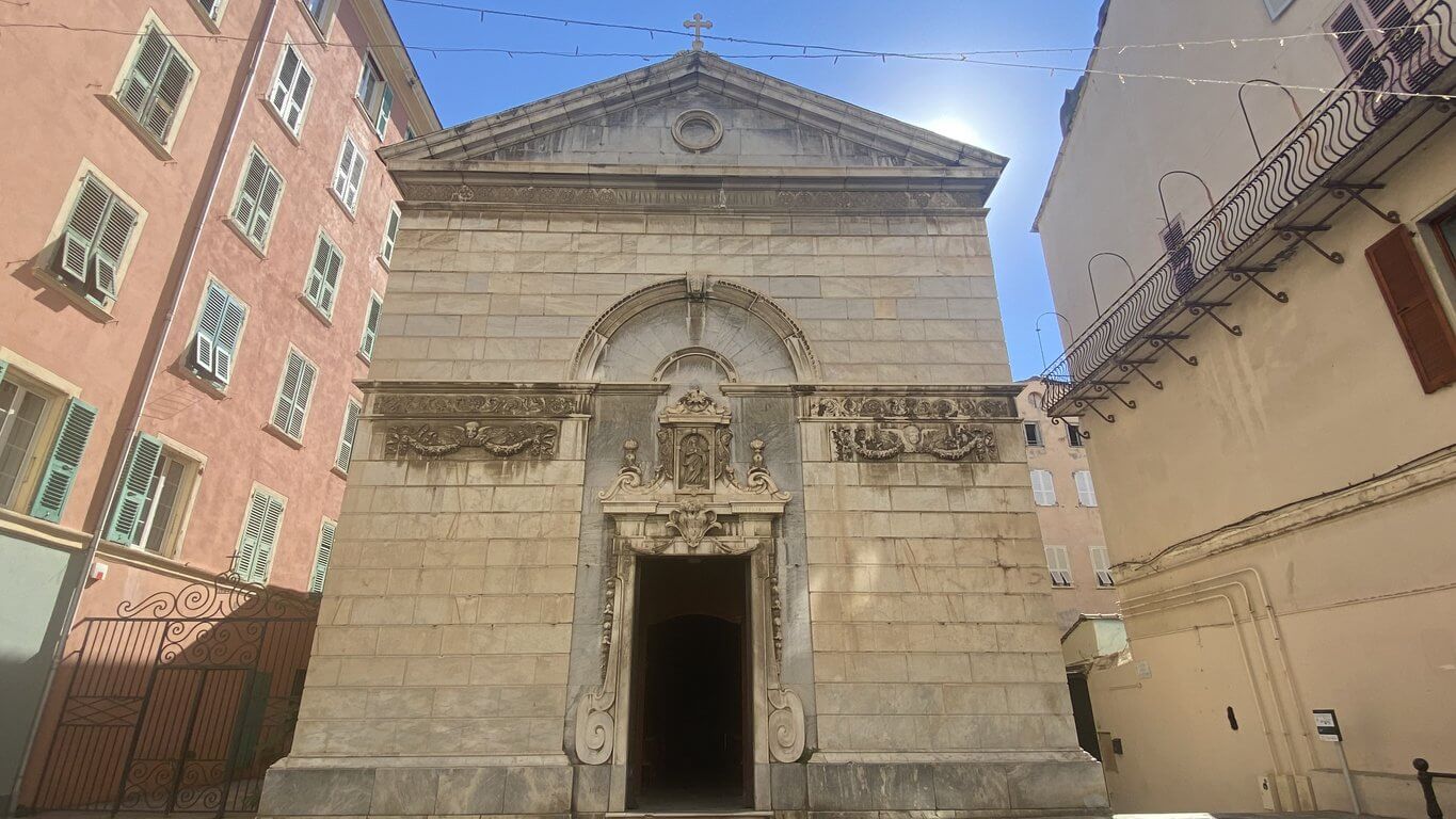 Façade de l'Oratoire de l’Immaculée Conception à Bastia