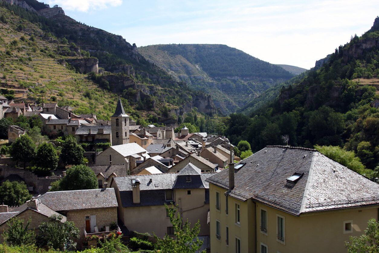 village de sainte enimie