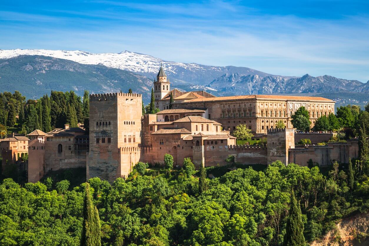 alhambra de grenade en espagne