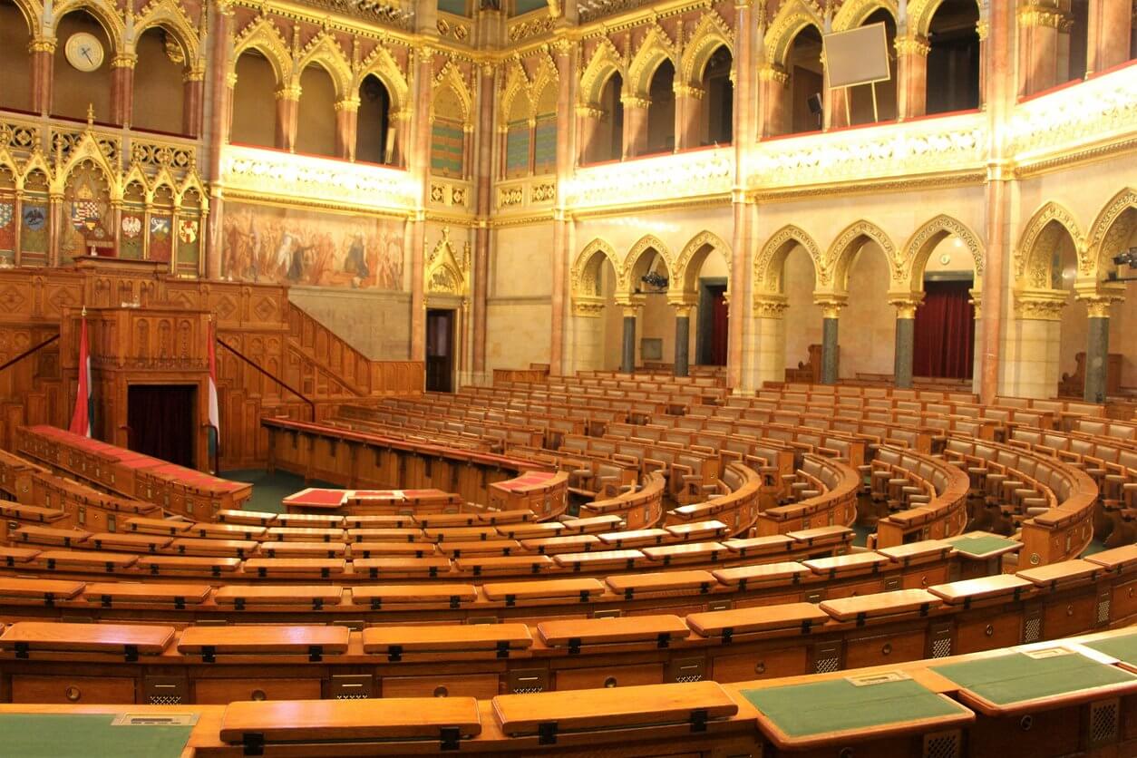 budapest parlement a linterieur