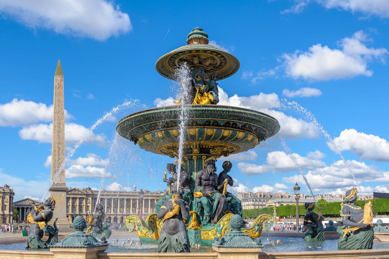 fontaines de la concorde et lobelisque de louxor