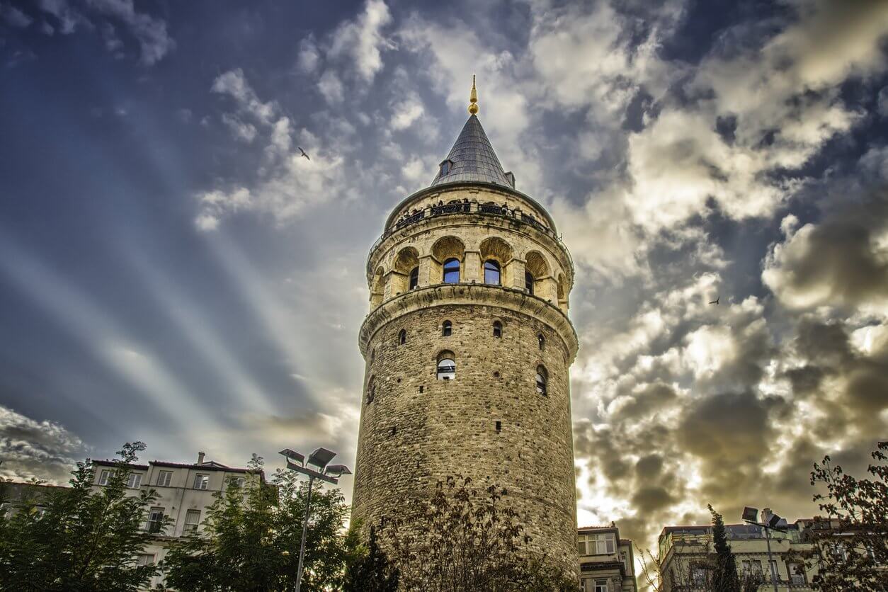 la tour de galata istanbul turquie