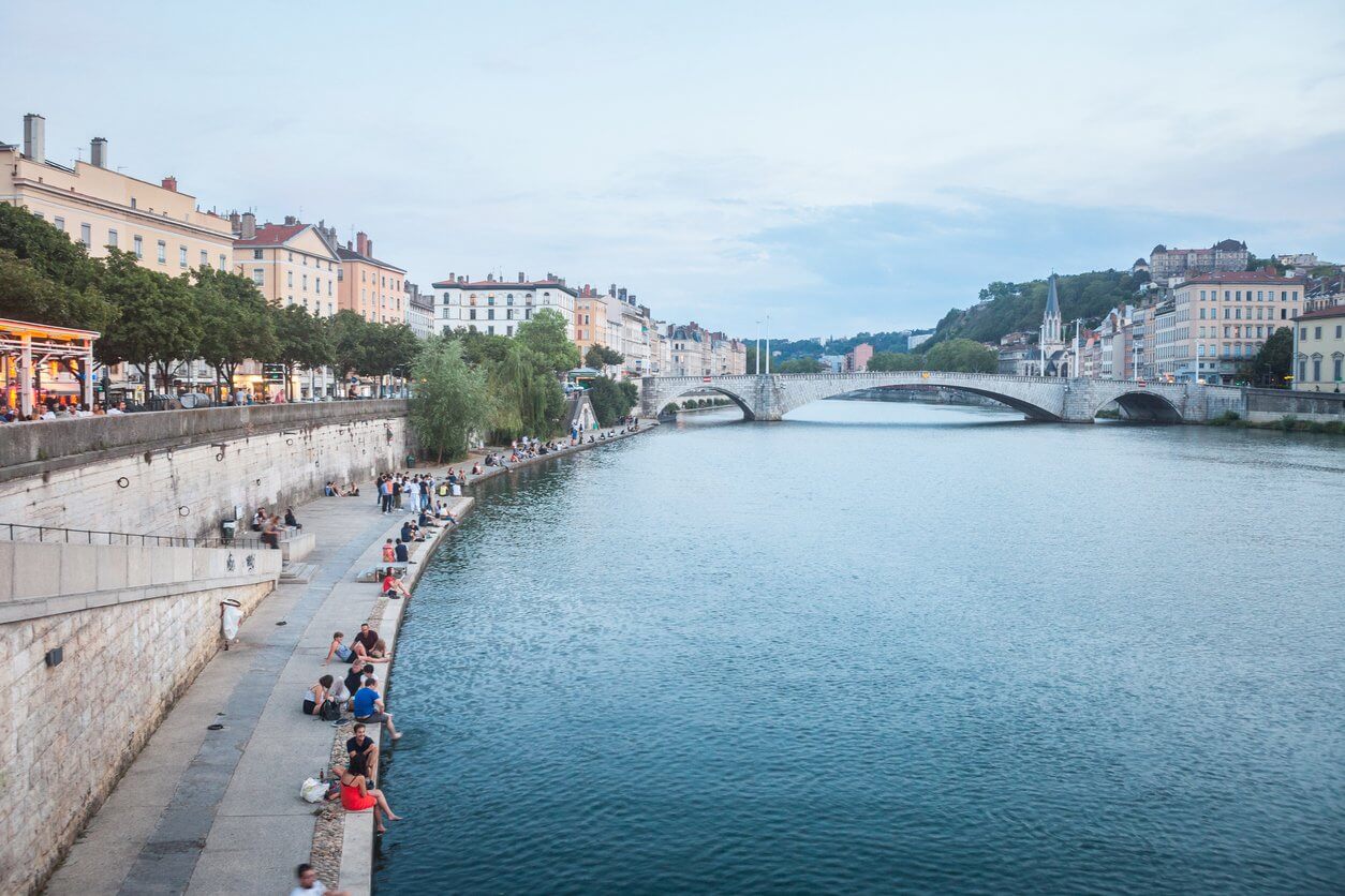 quais de la saone et du rhone a lyon