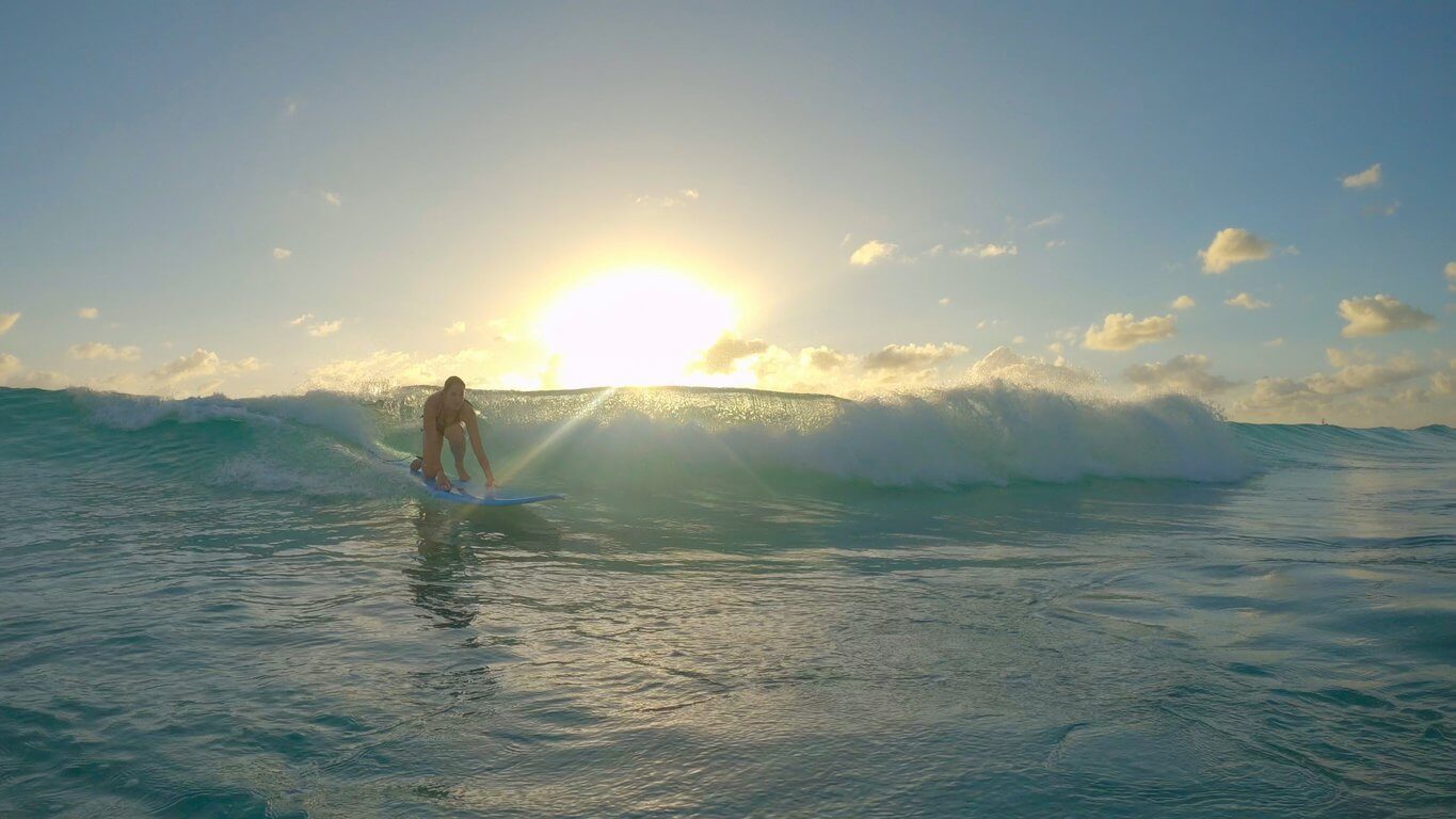 surfeuse debutante surf