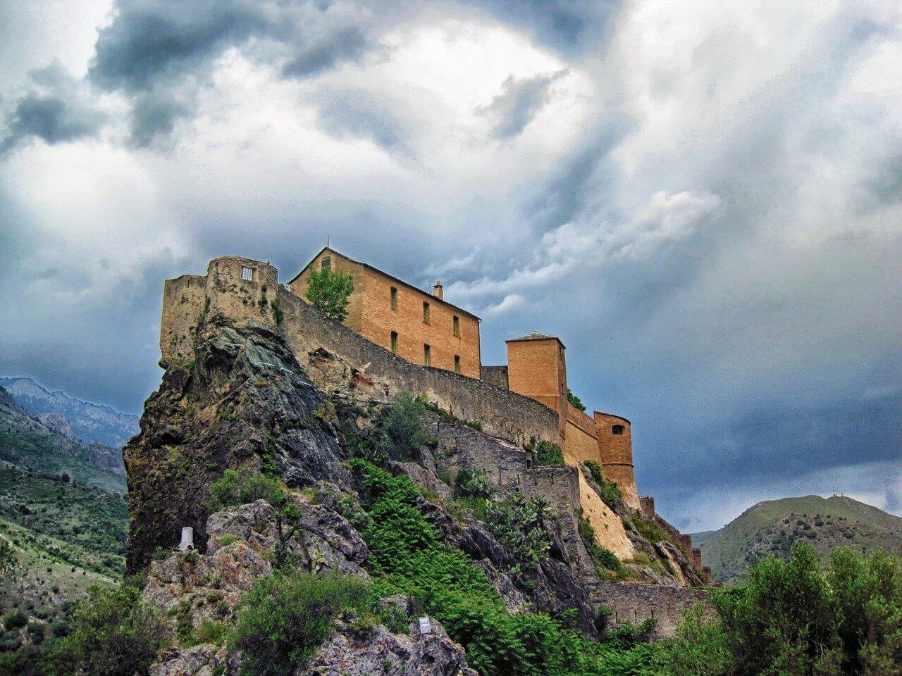 citadelle de corte que faire en corse quand il pleut