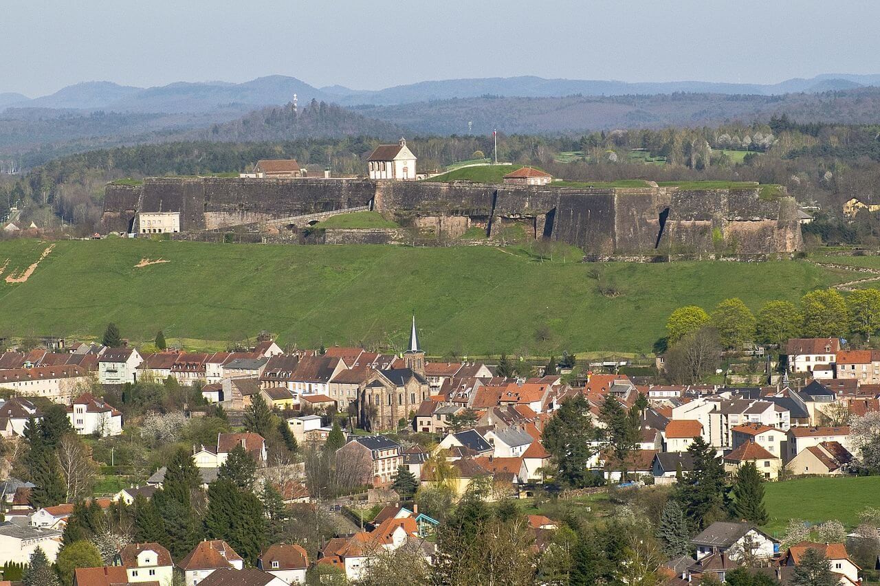 1280px citadelle de bitche 2016