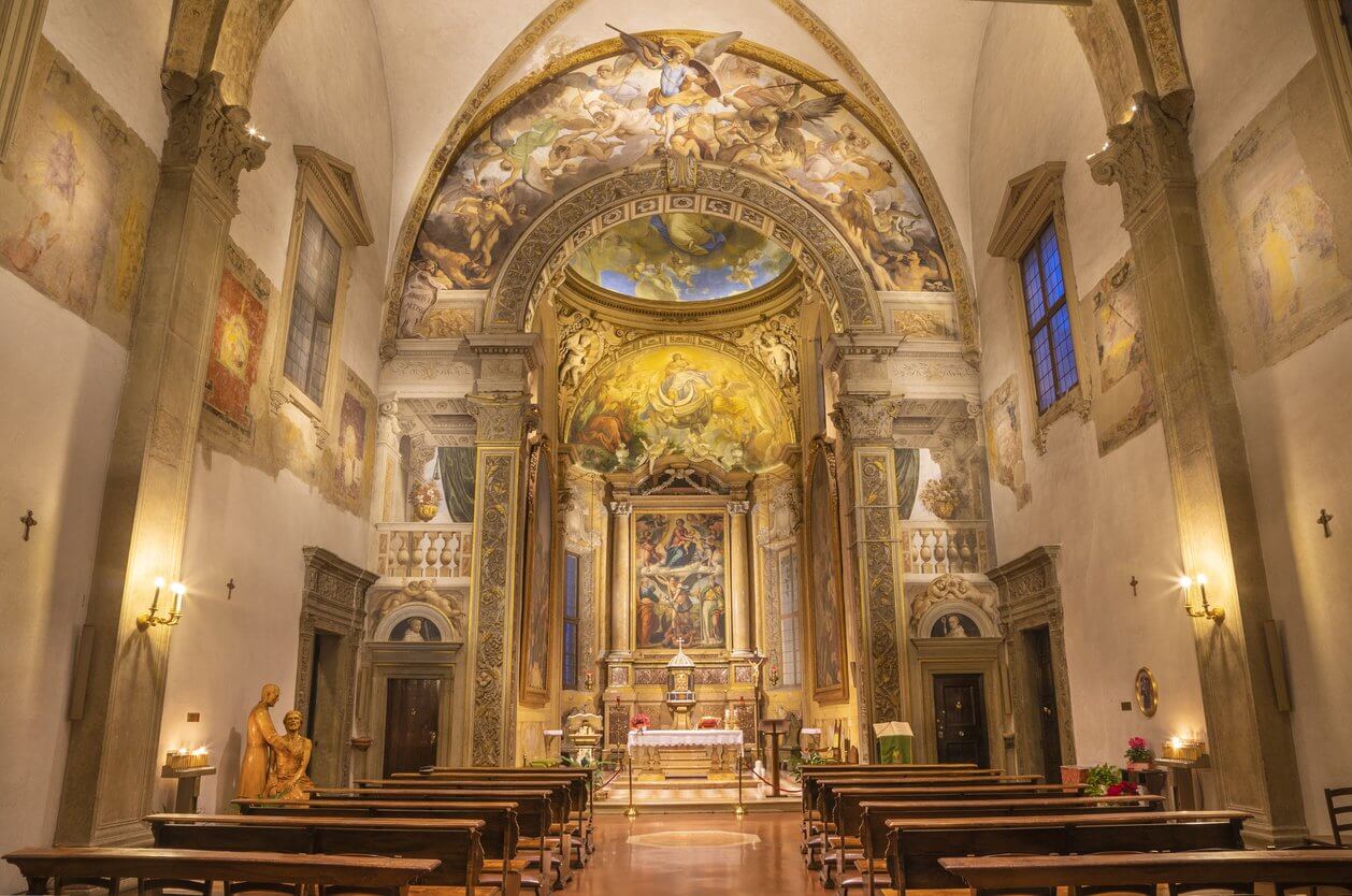 bologne la nef de leglise san michele a bosco