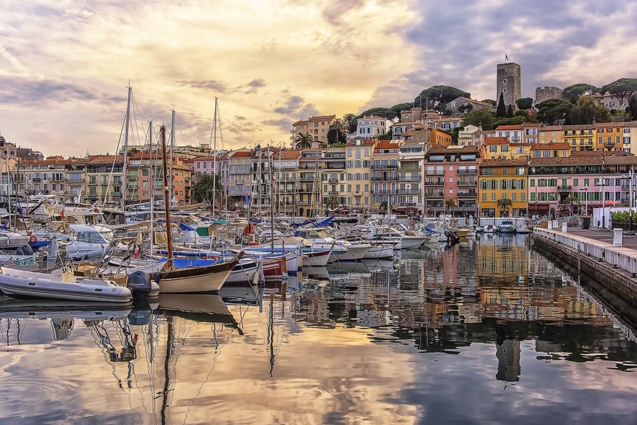 cannes vue du vieux port