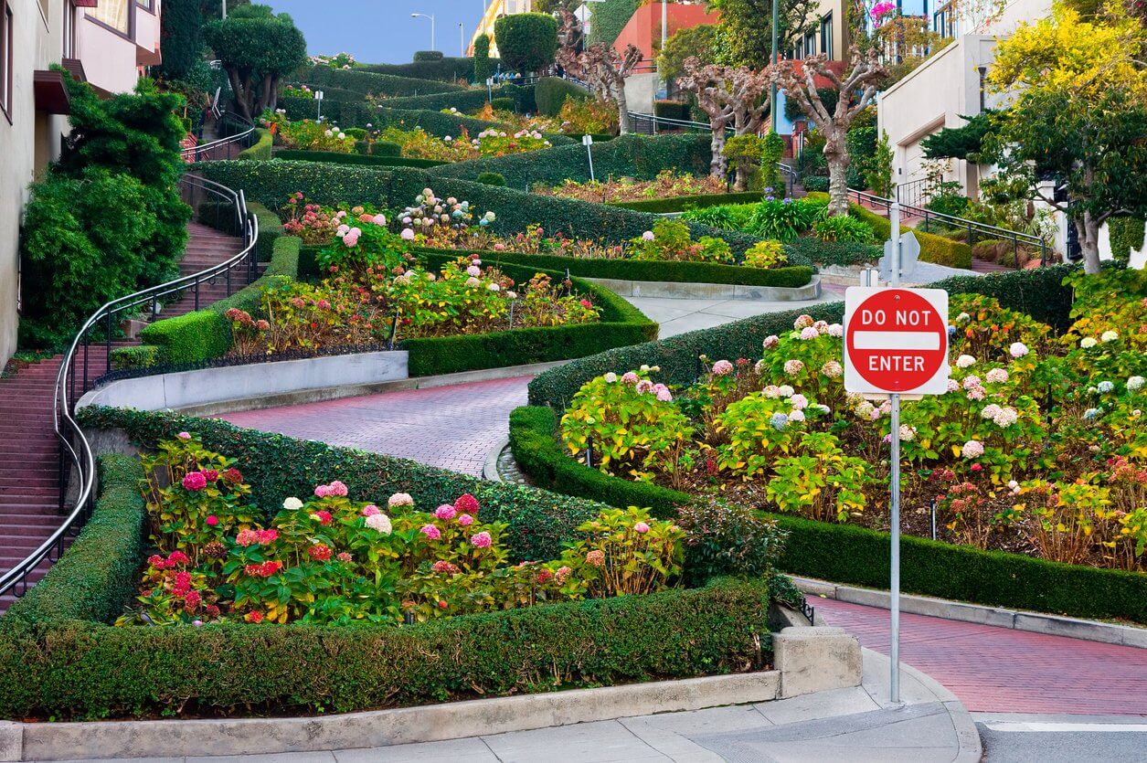 lombard street a san francisco