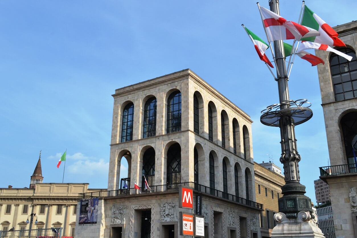 palais royal milan