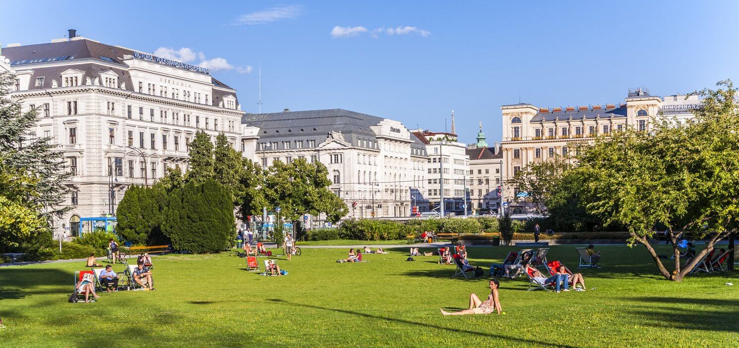 sigmund freud park a vienne