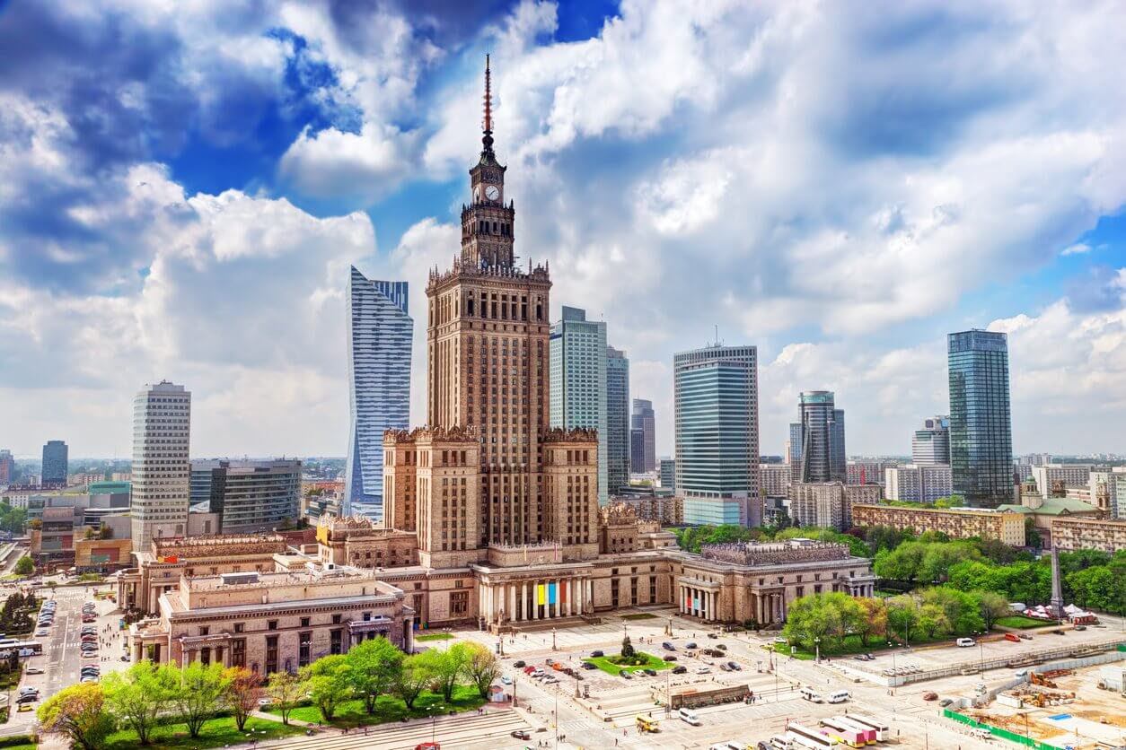 varsovie pologne. palais de la culture et les sciences