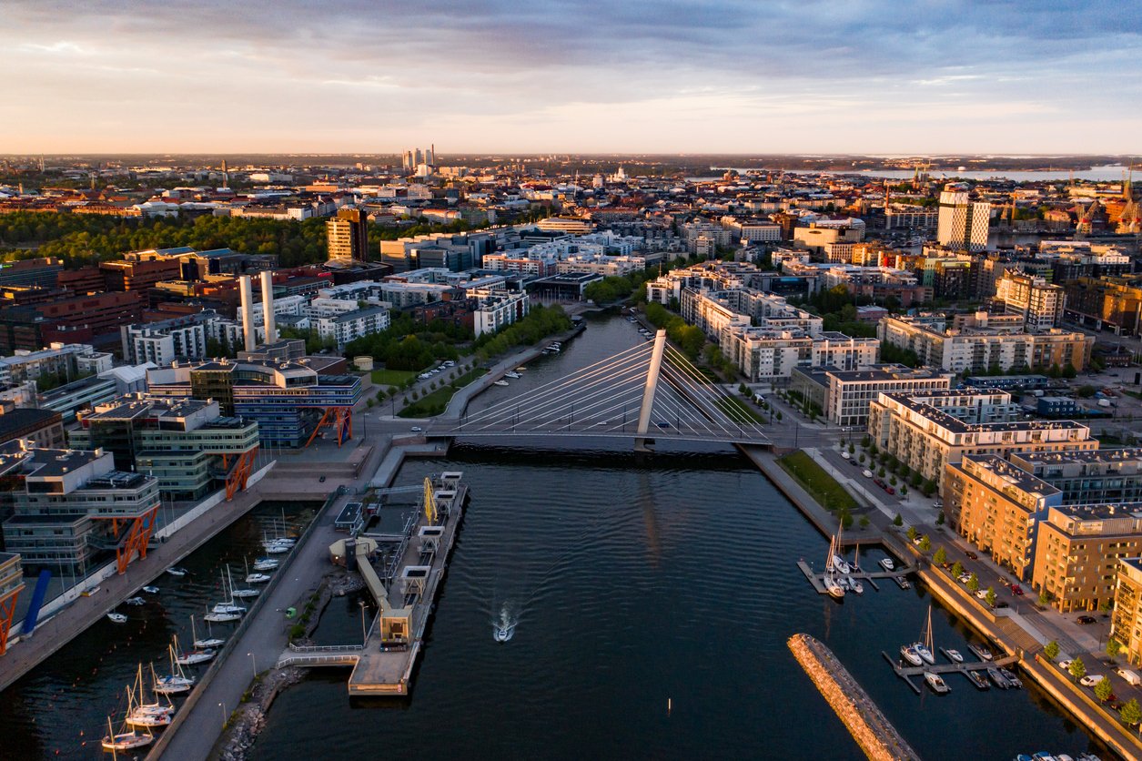 Ruoholahti area, summer, sunset in Helsinki city 01