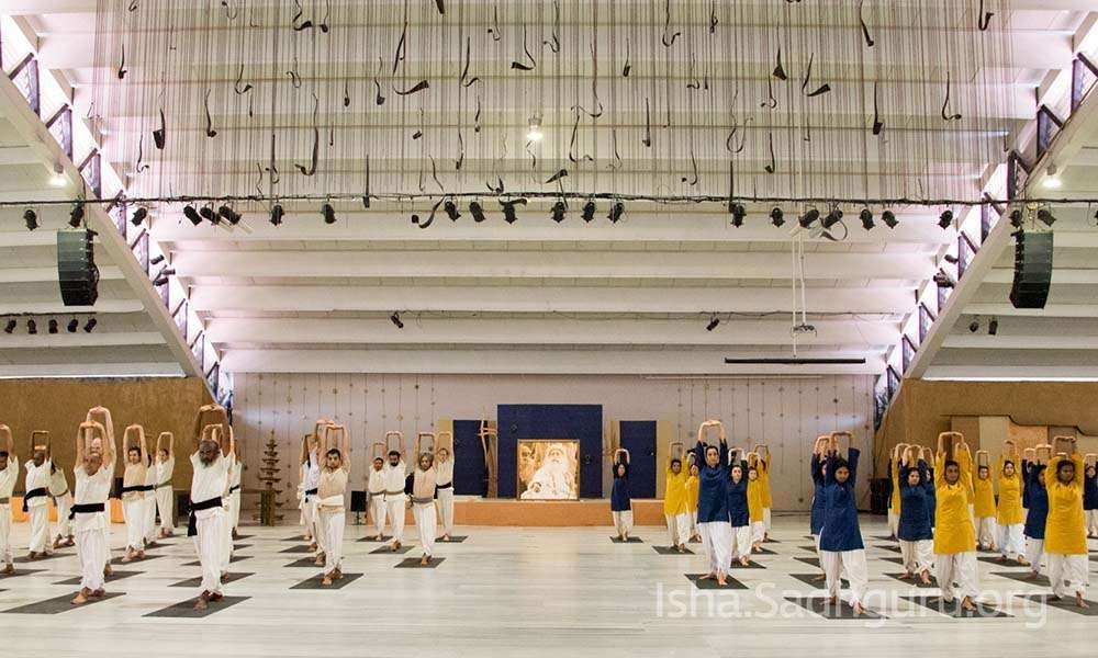 l’Isha Yoga Center, à Coimbatore dans le Tamil Nadu