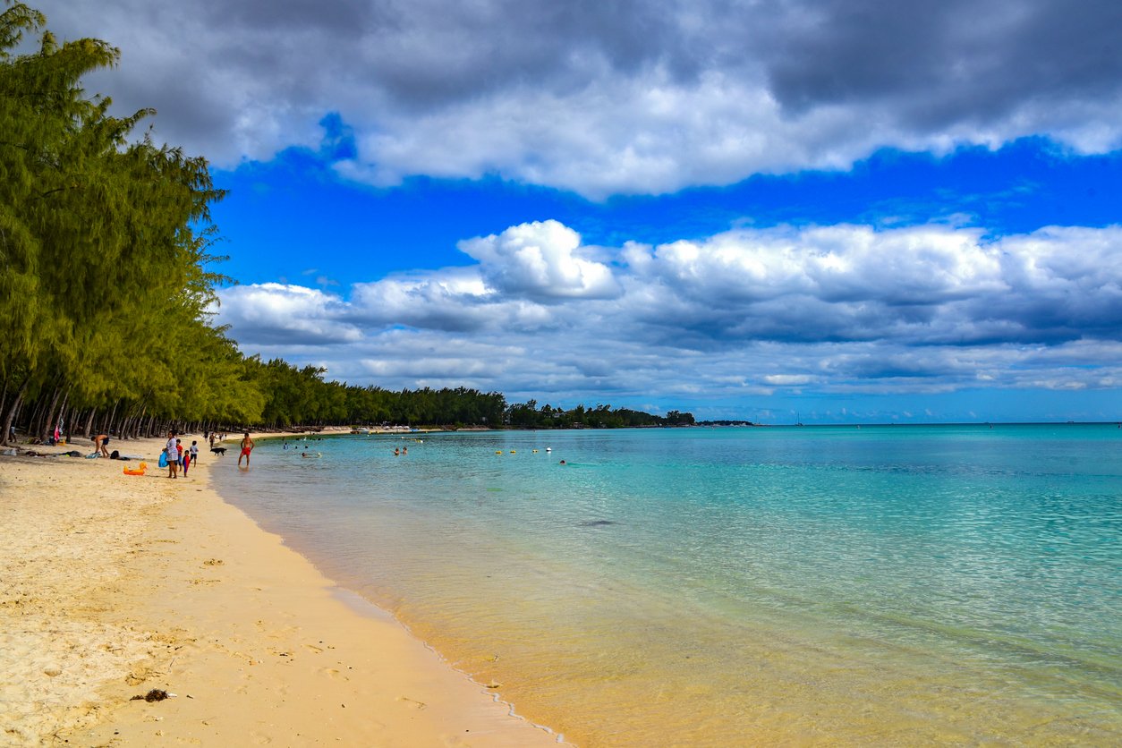 paradise beach of mauritius island