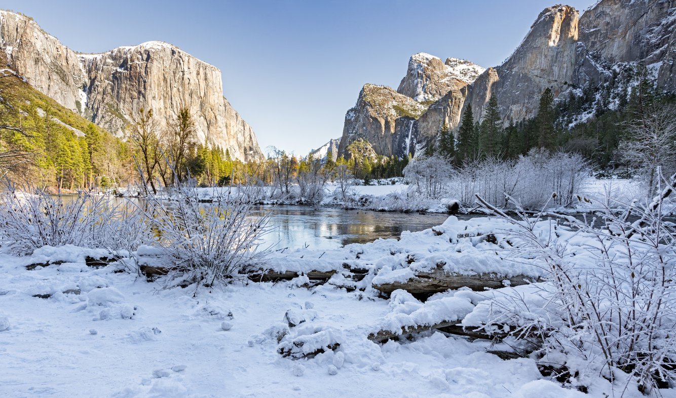 Paysage hivernal dans la vallée de Yosemite