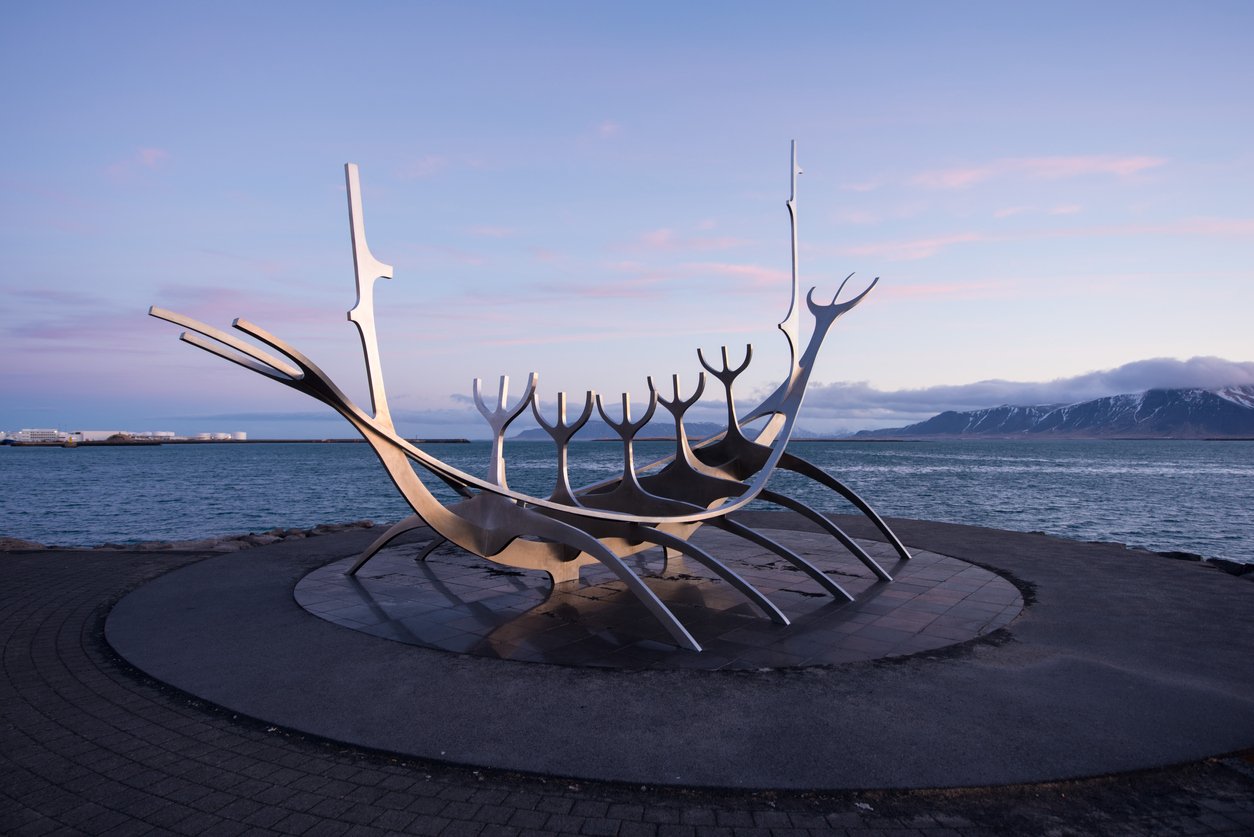 sculpture du bateau viking