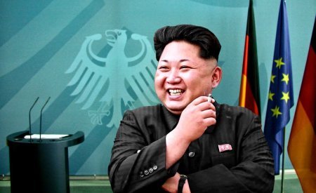 32900447604 9e2ab625ae o voyage secret kim jong un emmene ses toilettes en chine - Insolite : Kim Jong-Un emmène ses toilettes en Chine