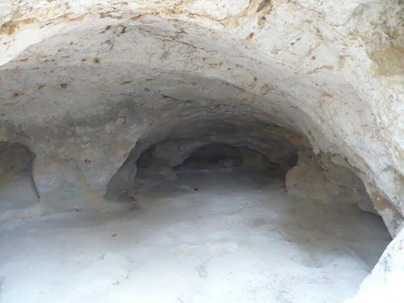 Cueva de Yeso (San Ignacio de Velasco)
