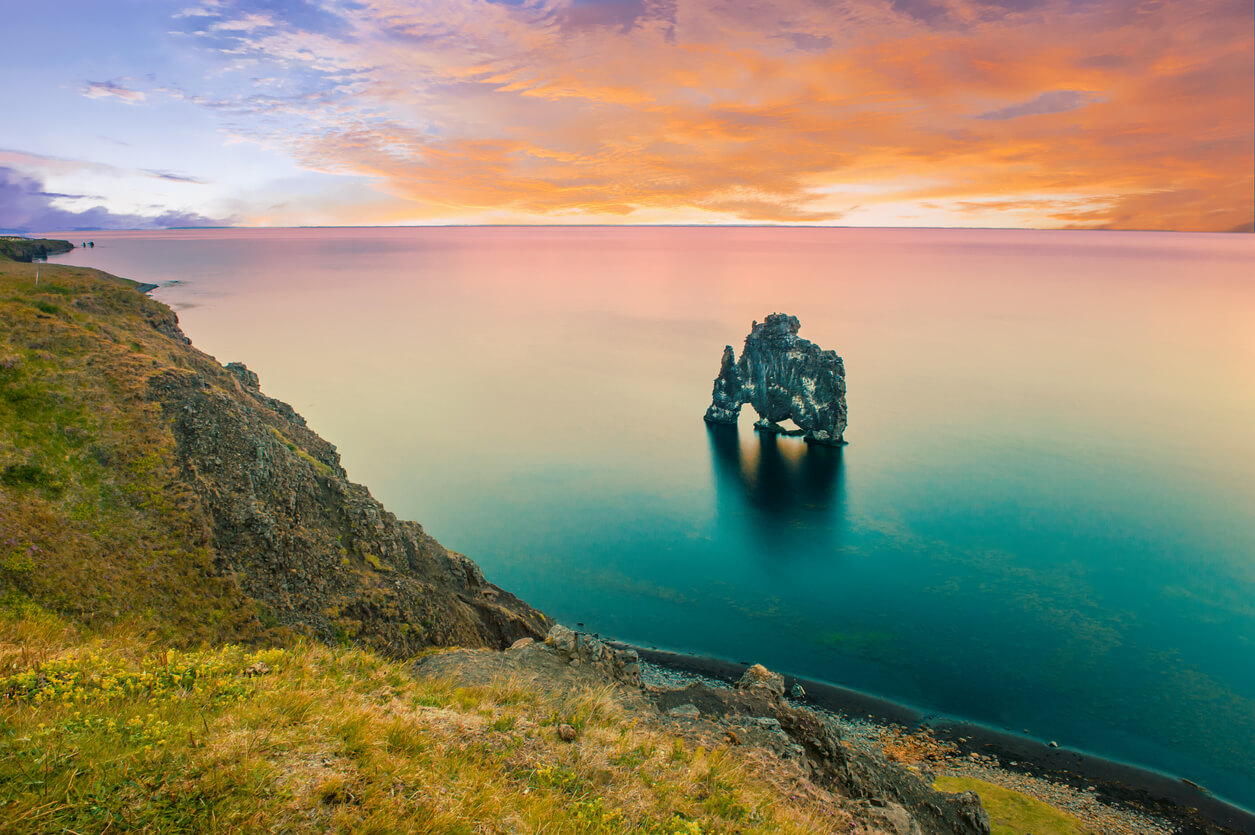 Le rocher Hvitserkur