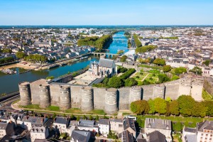 Angers : Vue panoramique aérienne de Angers