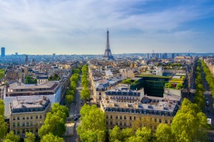 Région parisienne 
 (Île-de-France) : La Tour Eiffel et Paris
