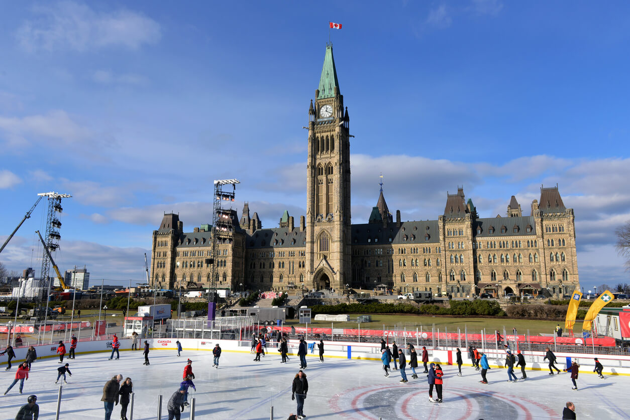 Visiter le Canada en hiver permet des activités géniales avec les enfants !