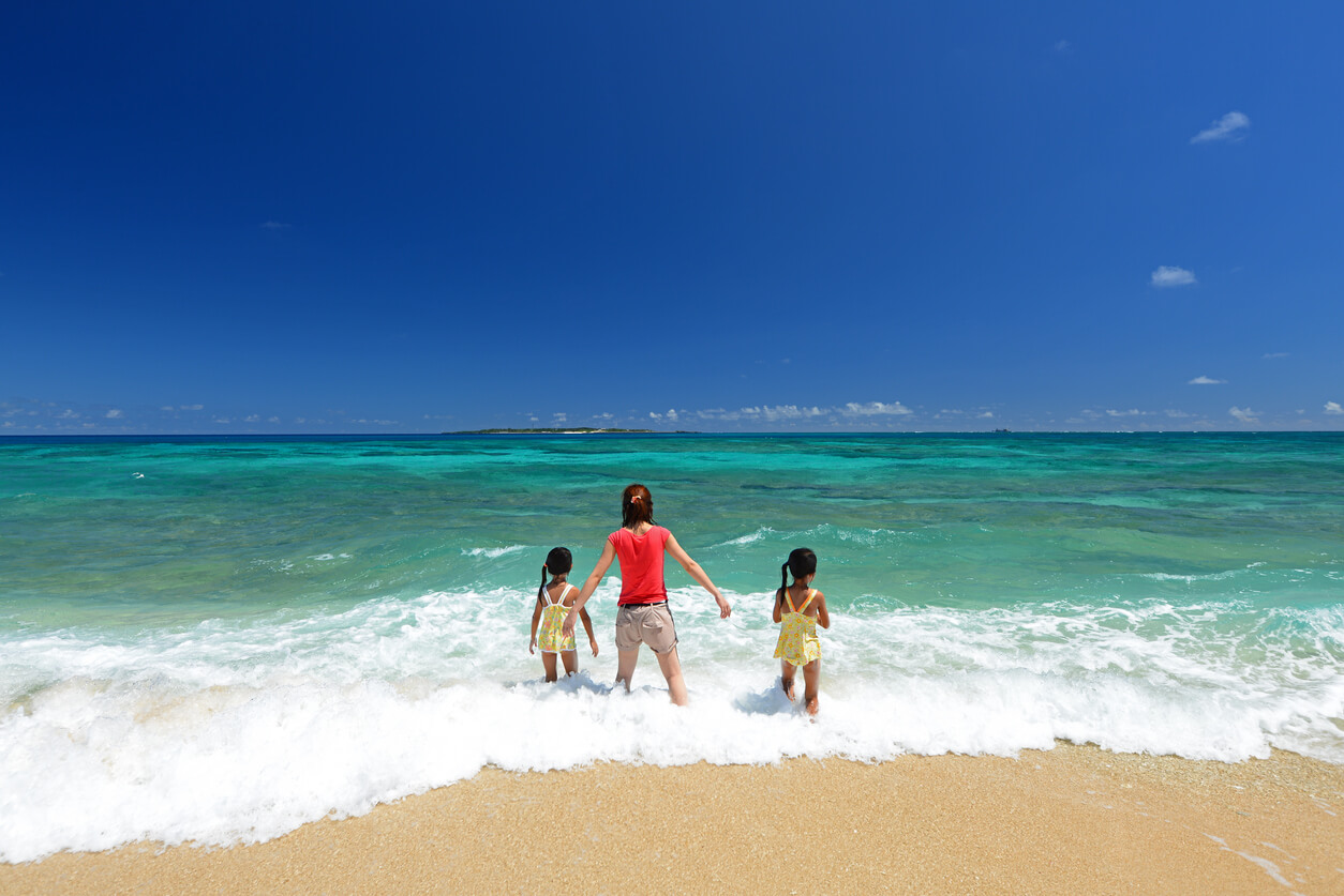 Pour la baignade en famille au Japon, Okinawa est la destination parfaite !