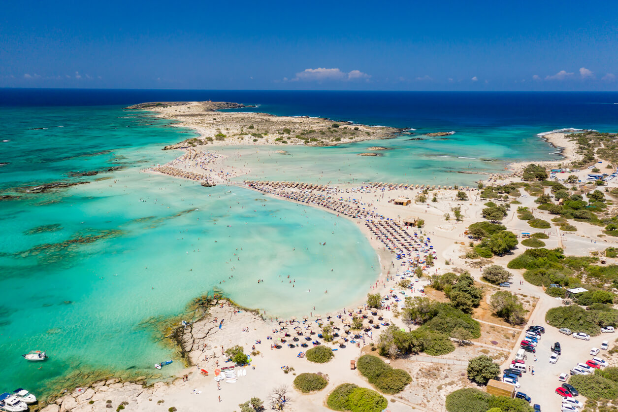 La plage d'Elafonissi sur l'île grecque de Crète